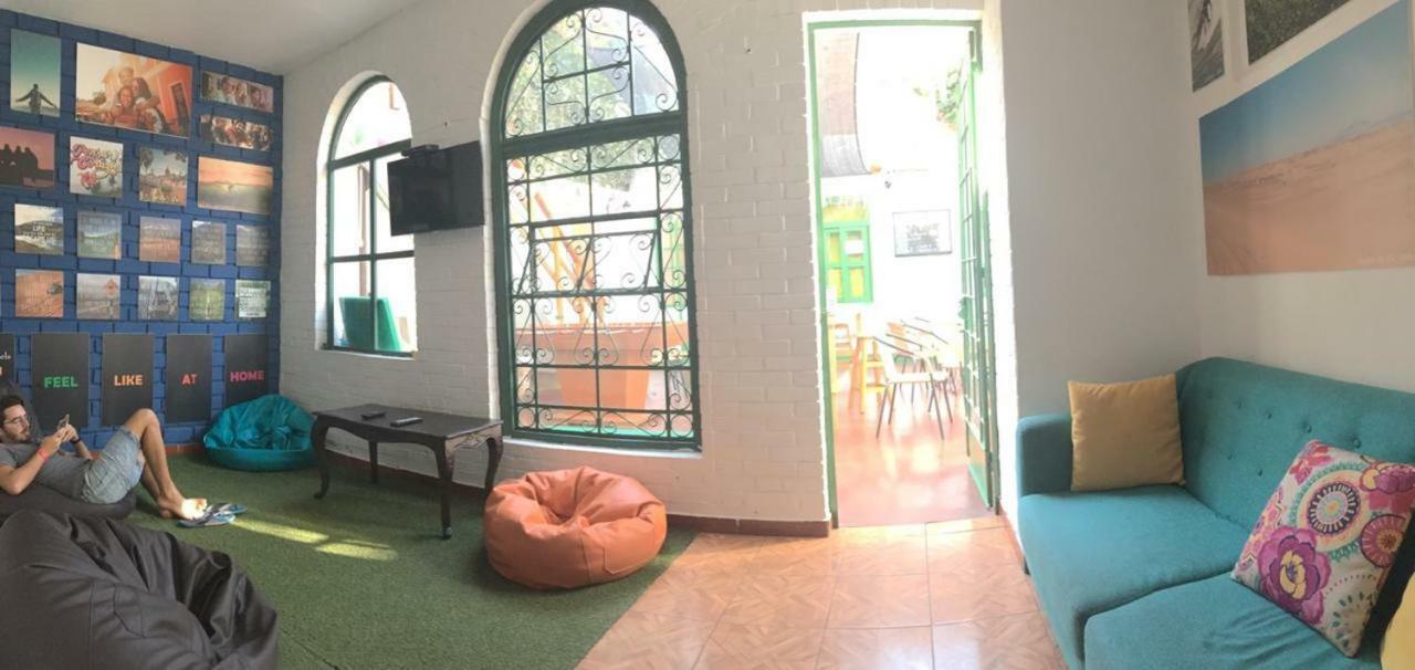 Dragonfly Hostels Barranco Ліма Екстер'єр фото