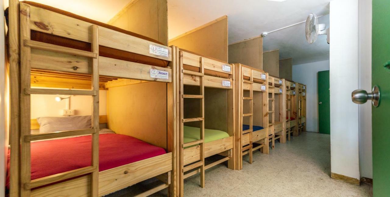Dragonfly Hostels Barranco Ліма Екстер'єр фото