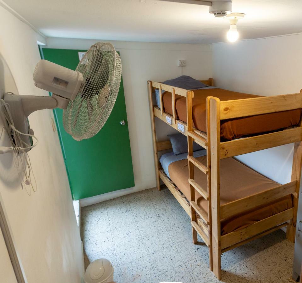 Dragonfly Hostels Barranco Ліма Екстер'єр фото
